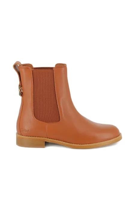 Есенни боти Chloe 