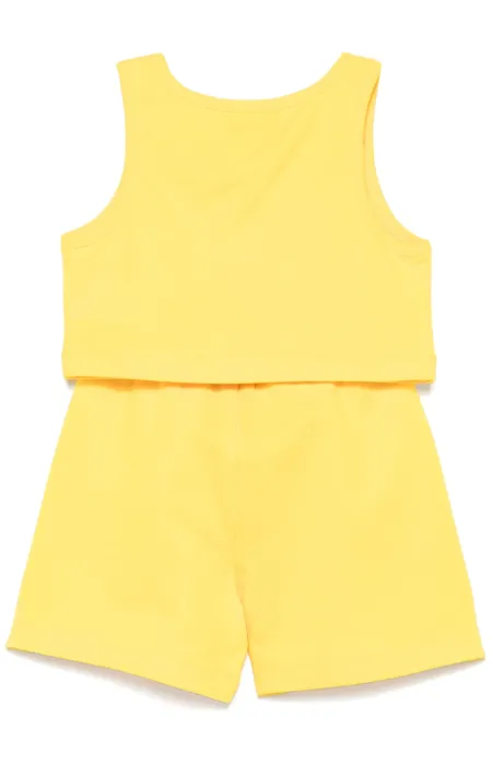 Комплект от две части 