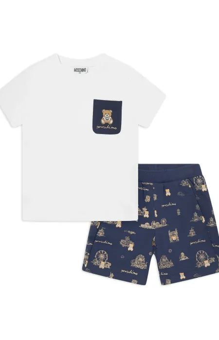 Комплект от две части 