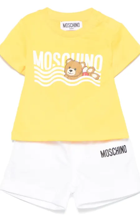 Комплект от две части 